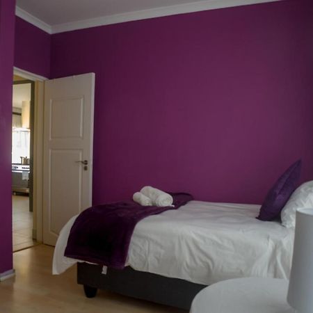 Seroloana Guest House Rustenburg Ngoại thất bức ảnh