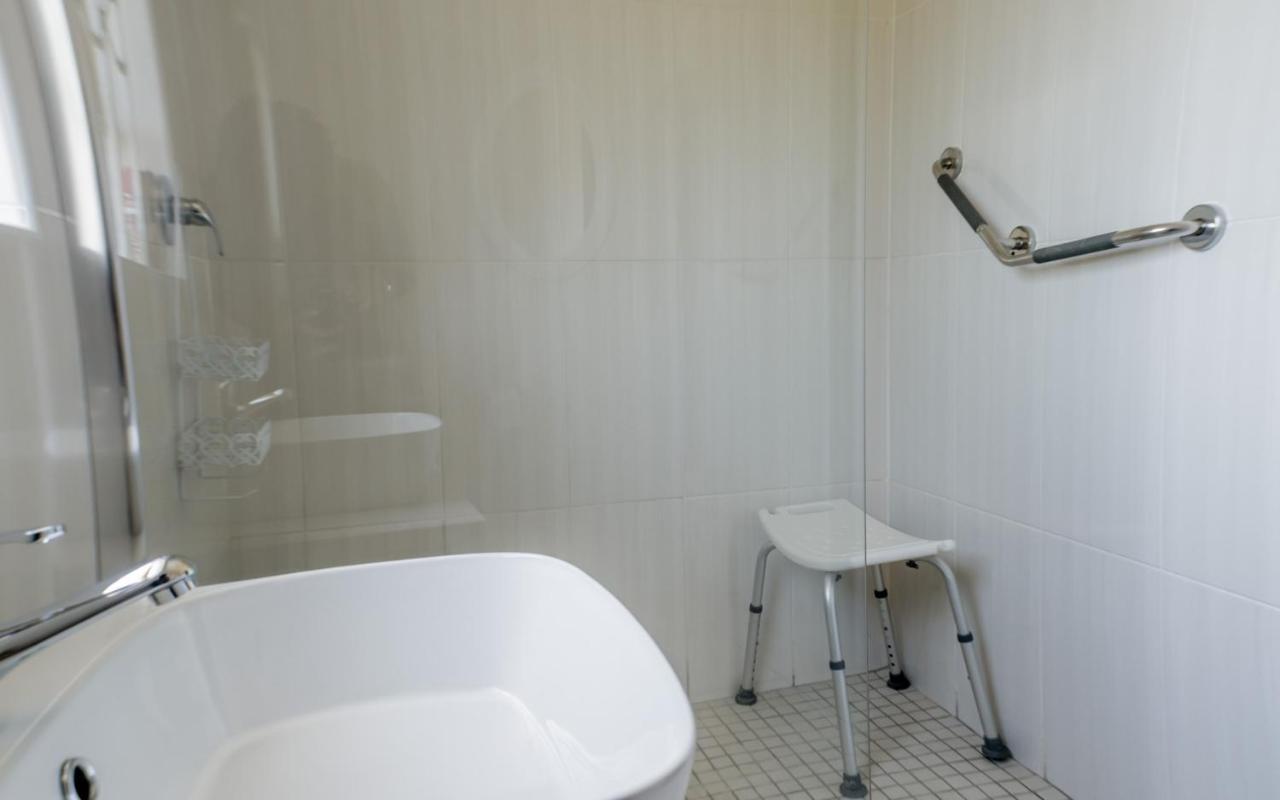 Seroloana Guest House Rustenburg Ngoại thất bức ảnh