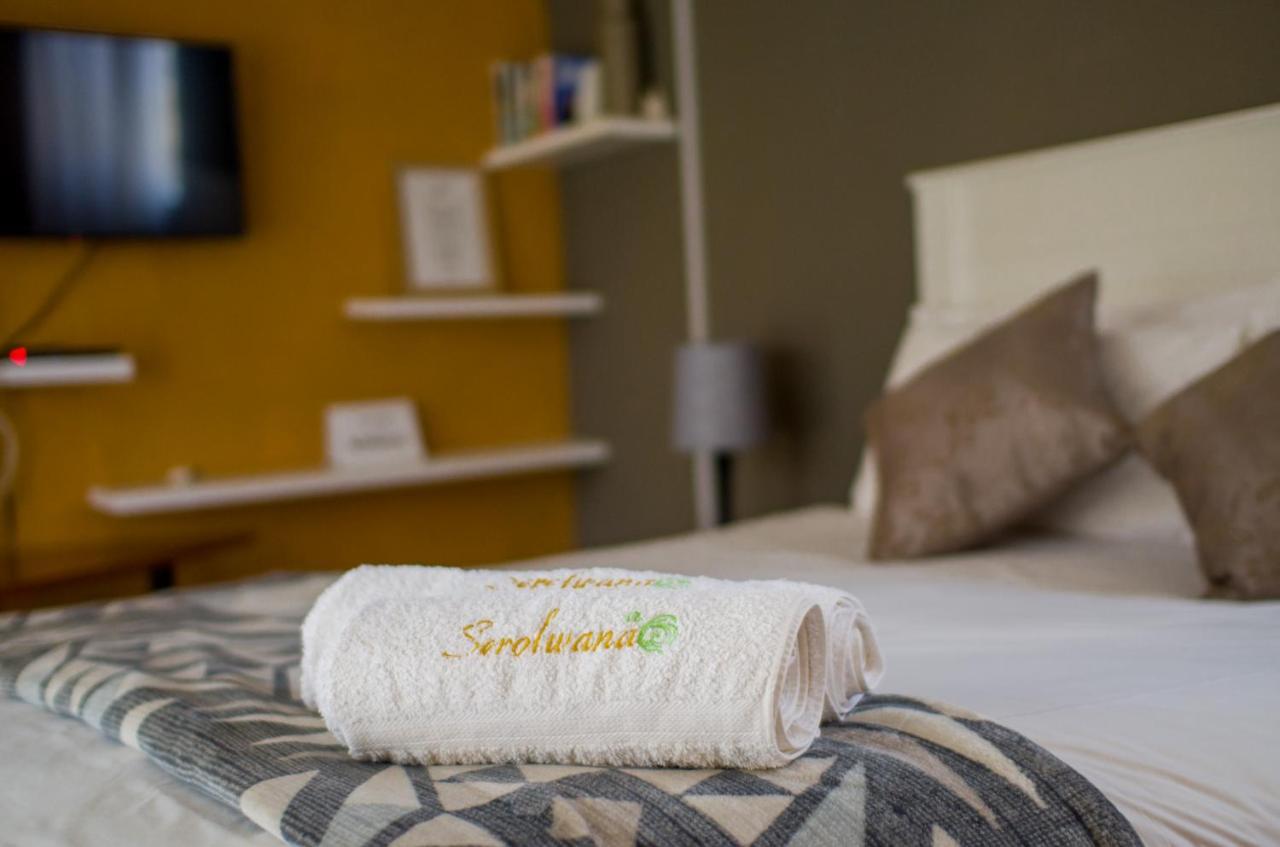 Seroloana Guest House Rustenburg Ngoại thất bức ảnh